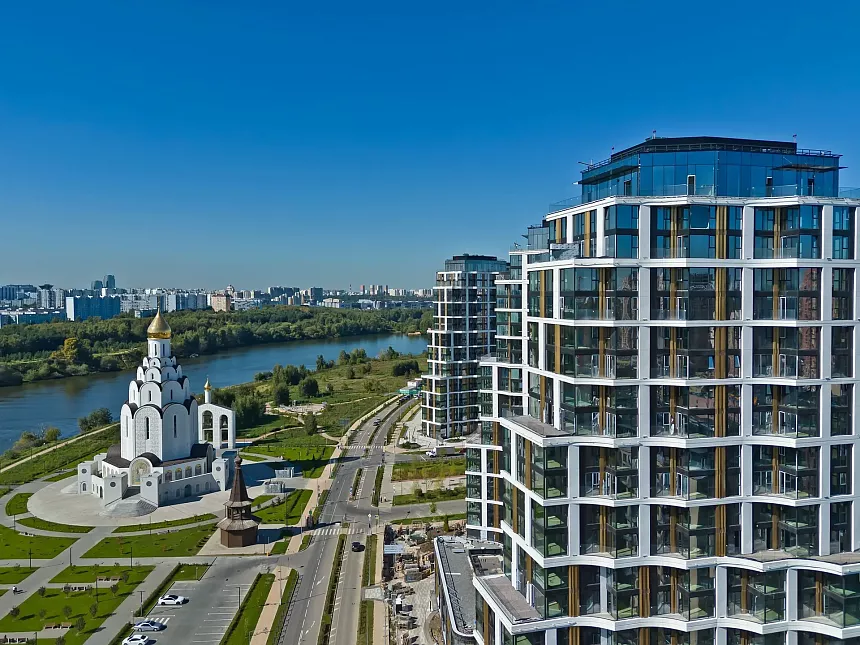 Клубный город на реке Примавера 09 2025 г. 17164
