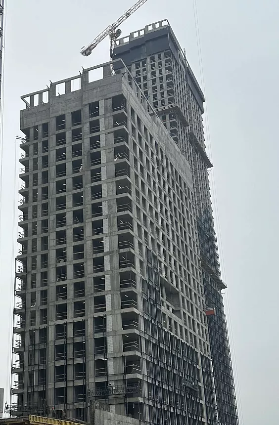 Апсайд Тауэрс 03 2026 г. 12157